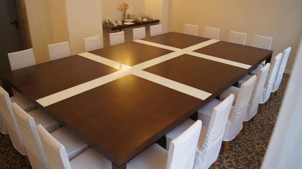 פוזנן Hotel Lech